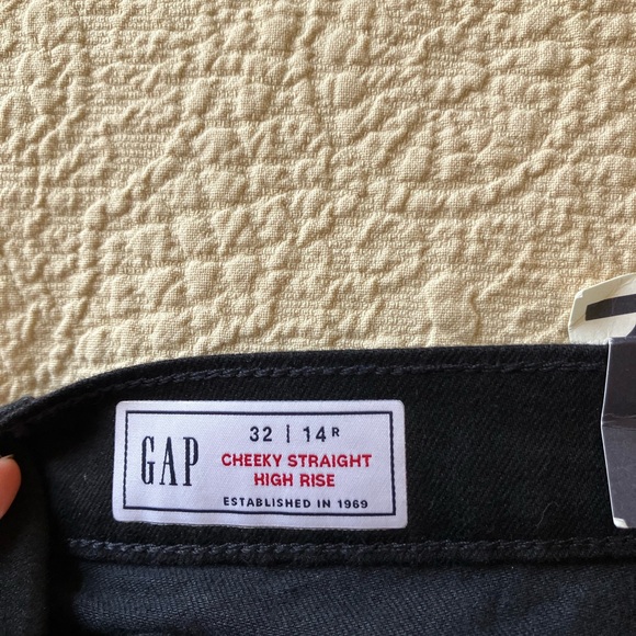 Gap Cheeky Straight High Rise Black Jeans - Picture 5 of 5
